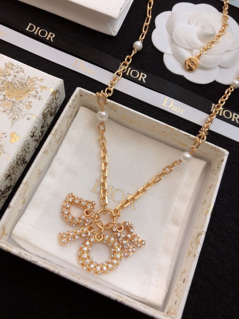 chr1st1an D10r necklaces